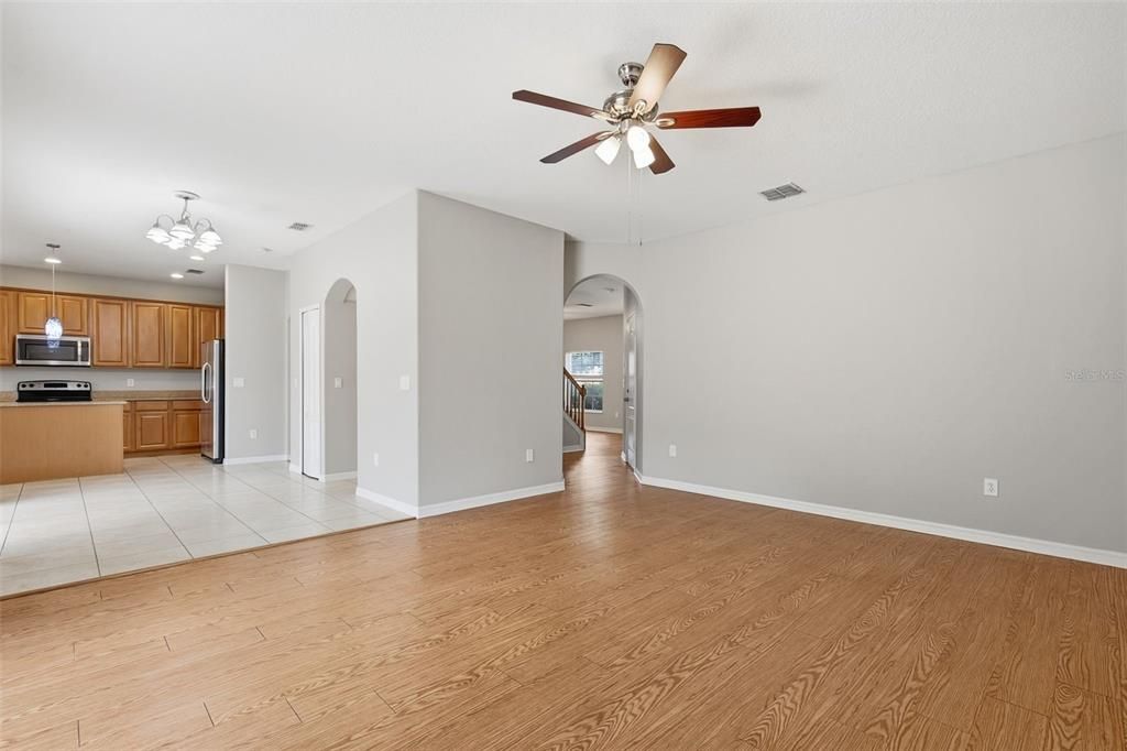 For Sale: $439,900 (4 beds, 2 baths, 2441 Square Feet)