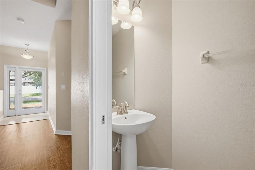 For Sale: $439,900 (4 beds, 2 baths, 2441 Square Feet)