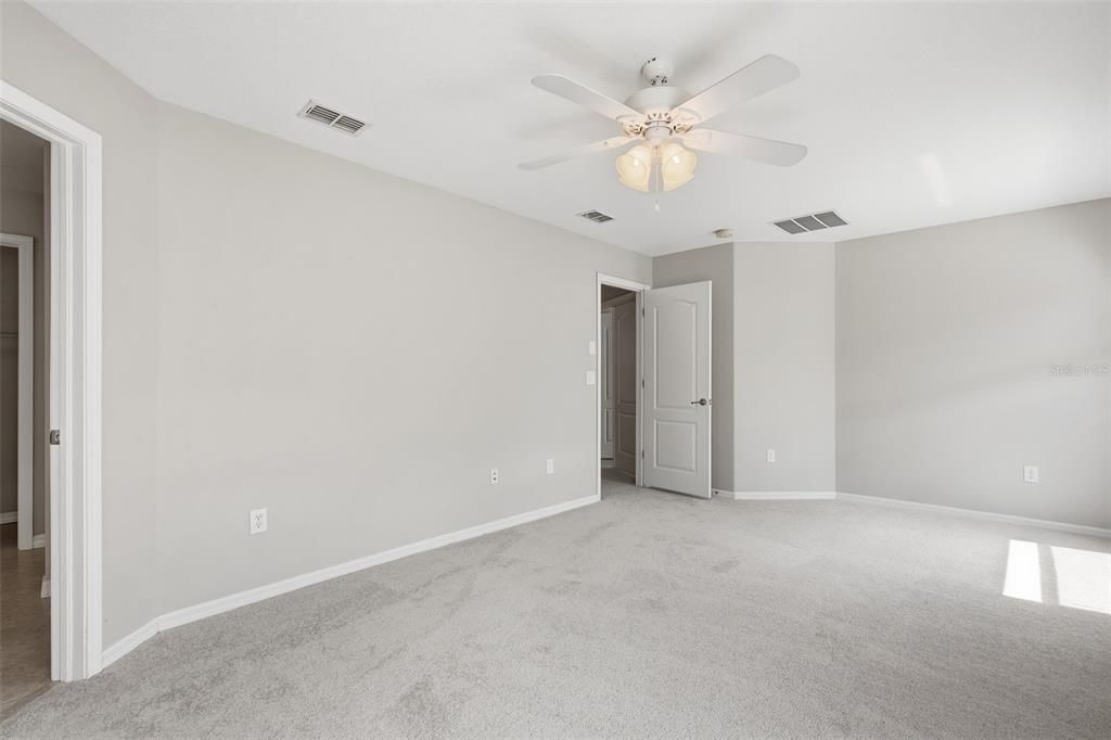 For Sale: $439,900 (4 beds, 2 baths, 2441 Square Feet)