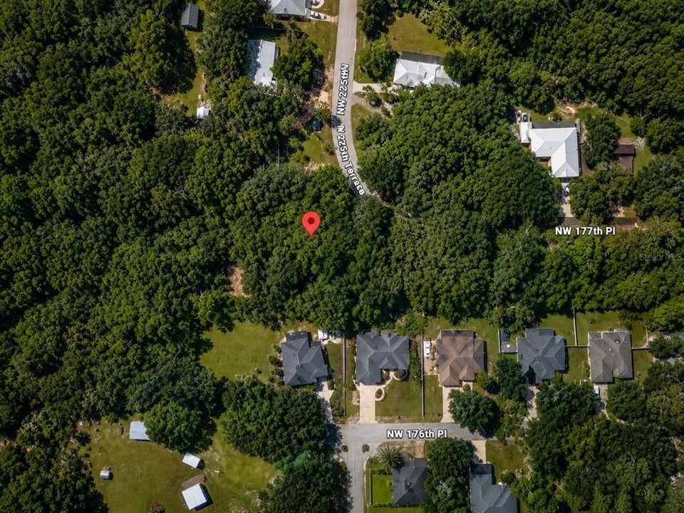 En Venta: $40,000 (0.09 acres)