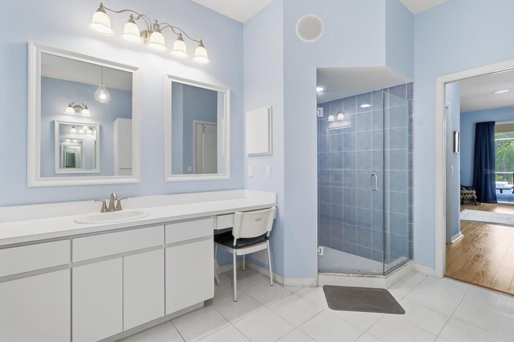 For Sale: $360,000 (3 beds, 2 baths, 2122 Square Feet)