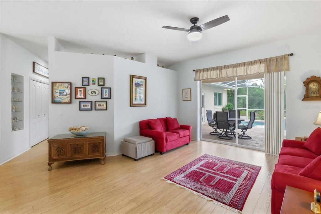 For Sale: $360,000 (3 beds, 2 baths, 2122 Square Feet)