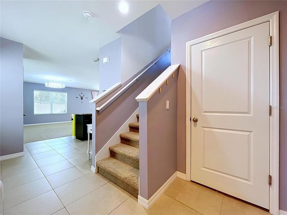 En Venta: $465,000 (4 camas, 2 baños, 2260 Pies cuadrados)