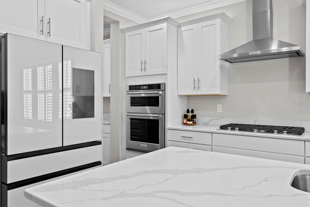 For Rent: $9,200 (4 beds, 3 baths, 3015 Square Feet)