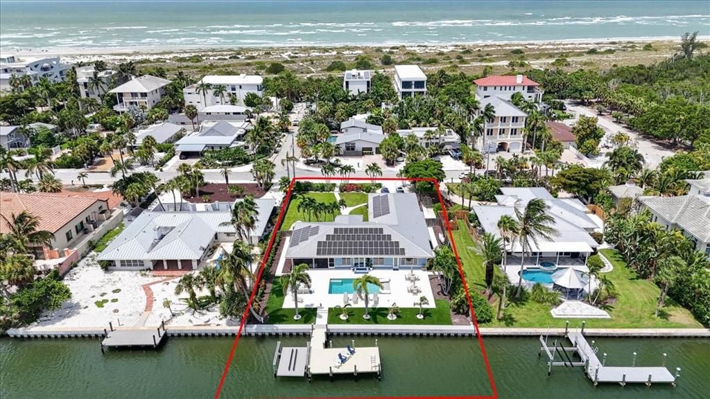 En Venta: $5,000,000 (3 camas, 3 baños, 3236 Pies cuadrados)