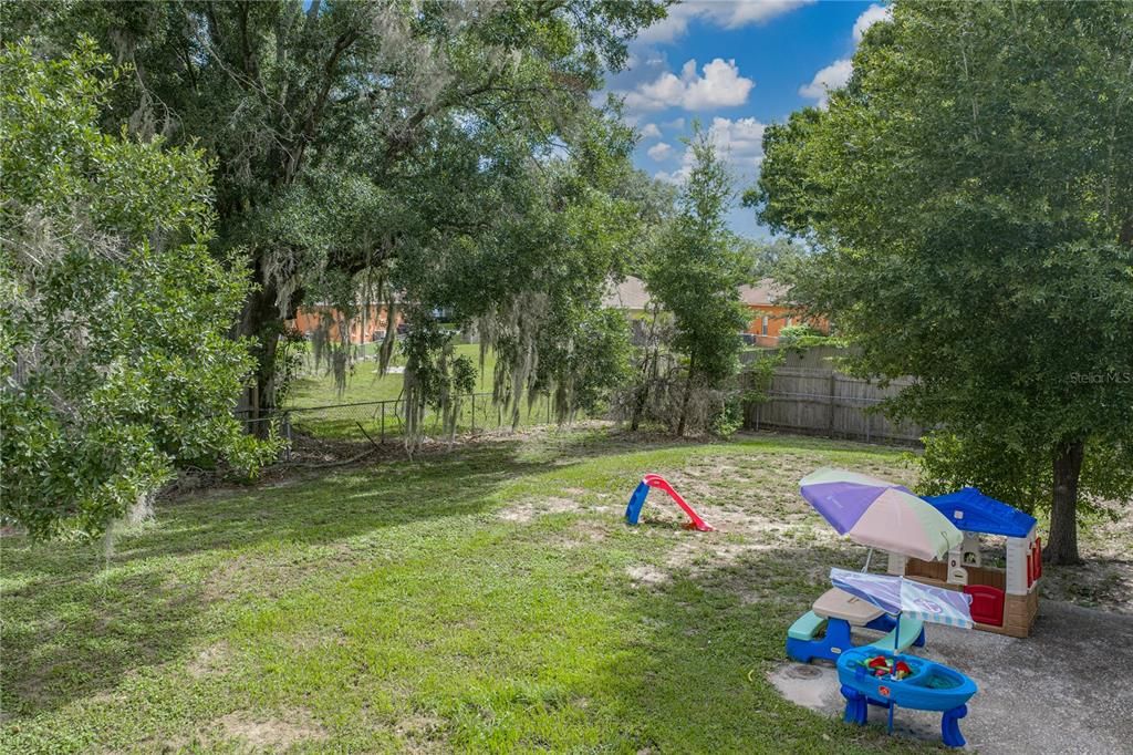 En Venta: $285,000 (3 camas, 2 baños, 1462 Pies cuadrados)