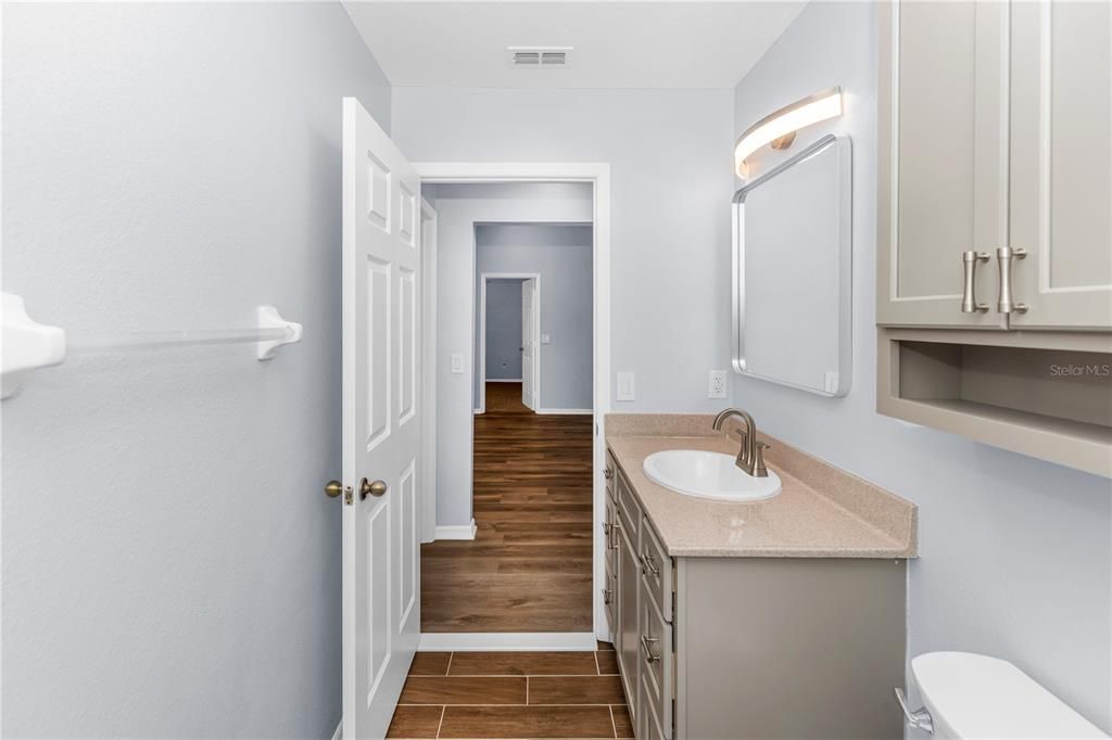 For Sale: $355,000 (3 beds, 2 baths, 1254 Square Feet)