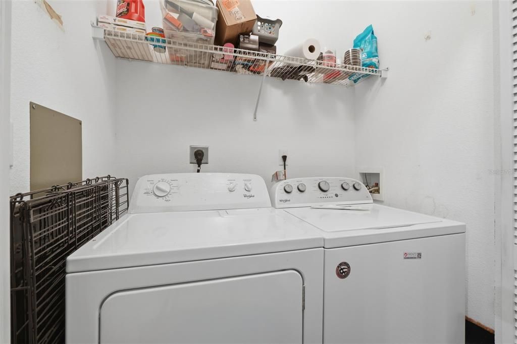 В аренду: $2,000 (2 спален, 2 ванн, 1161 Квадратных фут)