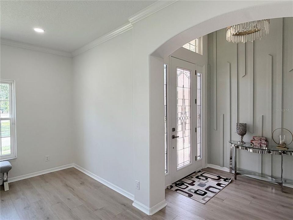 En Renta: $4,300 (4 camas, 3 baños, 3000 Pies cuadrados)