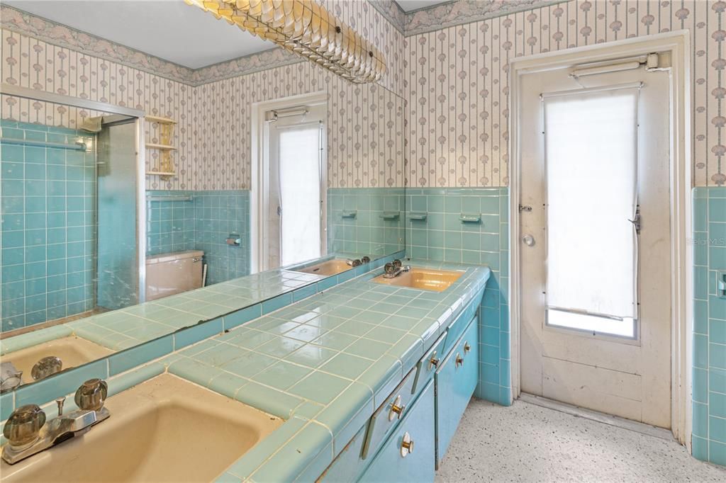 На продажу: $499,000 (3 спален, 2 ванн, 2228 Квадратных фут)