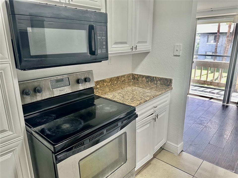 En Venta: $139,900 (3 camas, 2 baños, 1270 Pies cuadrados)