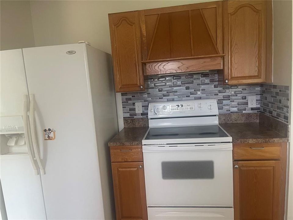 В аренду: $1,700 (3 спален, 2 ванн, 1776 Квадратных фут)