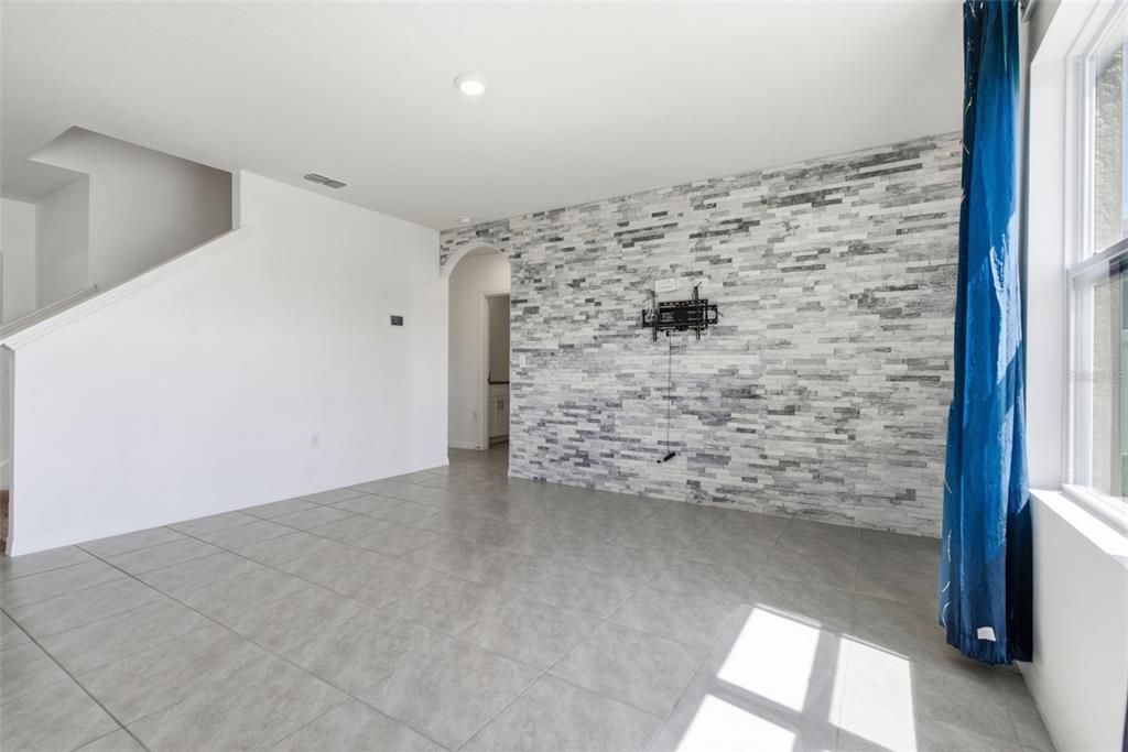В аренду: $2,800 (5 спален, 3 ванн, 2674 Квадратных фут)