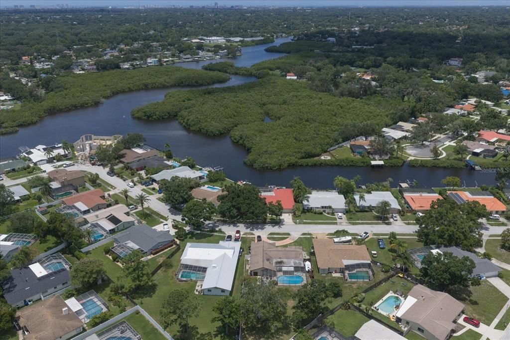 En Venta: $850,000 (4 camas, 3 baños, 2629 Pies cuadrados)