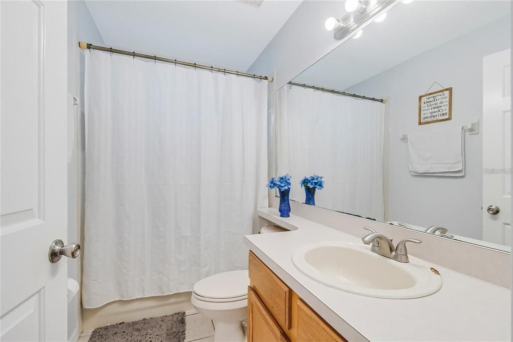 En Renta: $2,850 (4 camas, 2 baños, 1820 Pies cuadrados)