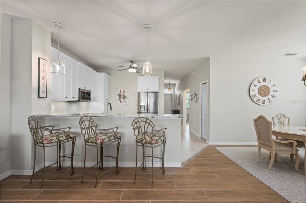 For Sale: $319,000 (3 beds, 2 baths, 1517 Square Feet)