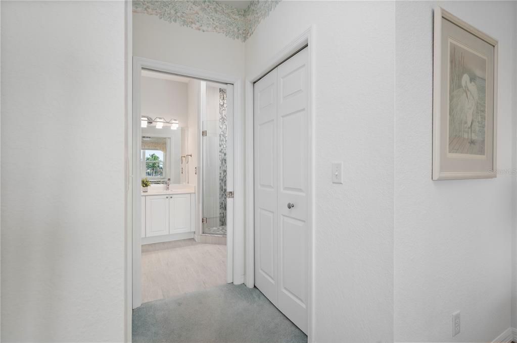 For Sale: $319,000 (3 beds, 2 baths, 1517 Square Feet)