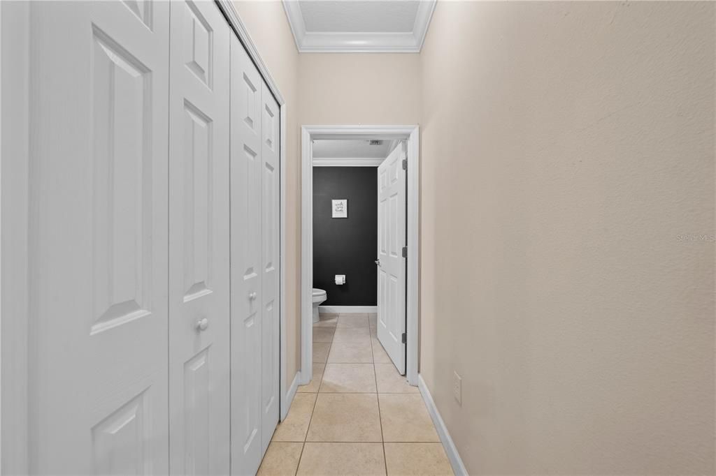 На продажу: $385,000 (3 спален, 2 ванн, 2122 Квадратных фут)