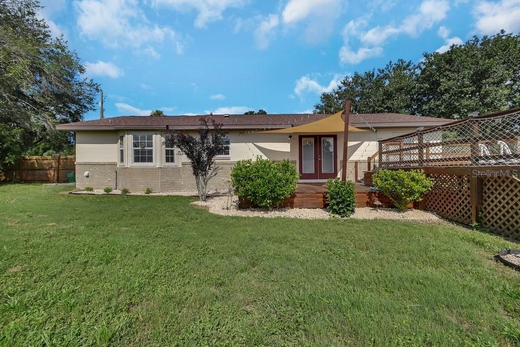 Activo con contrato: $349,900 (3 camas, 2 baños, 1636 Pies cuadrados)
