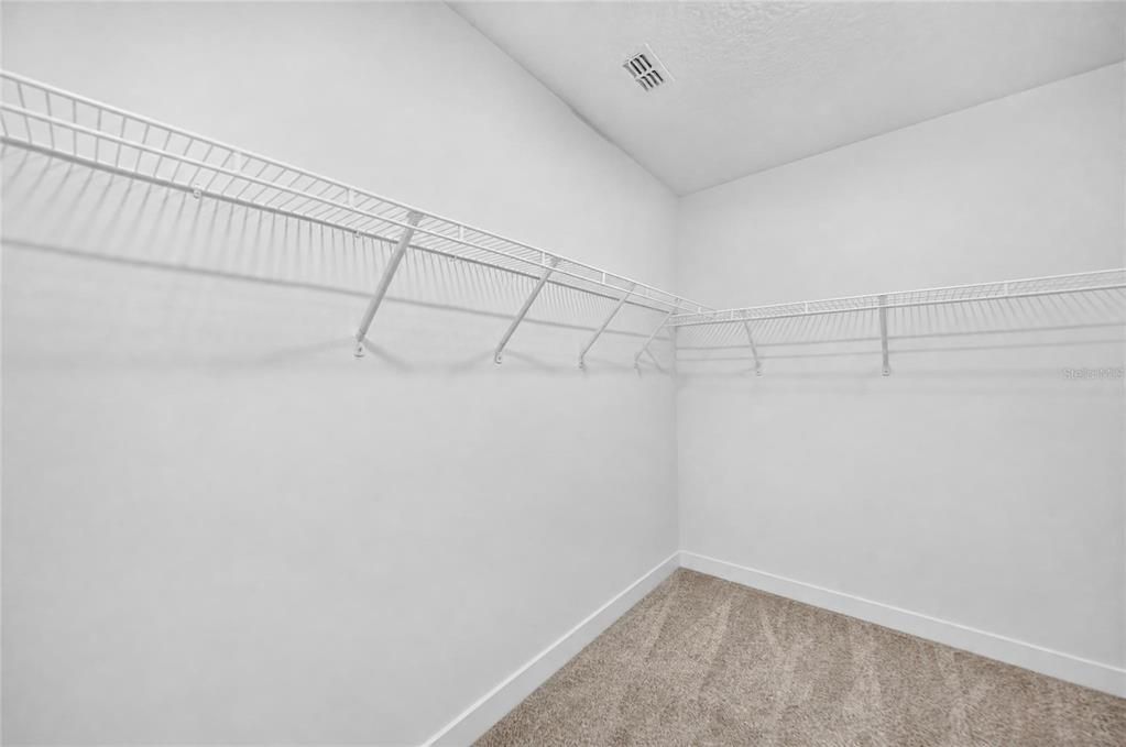 En Venta: $339,000 (4 camas, 2 baños, 1867 Pies cuadrados)
