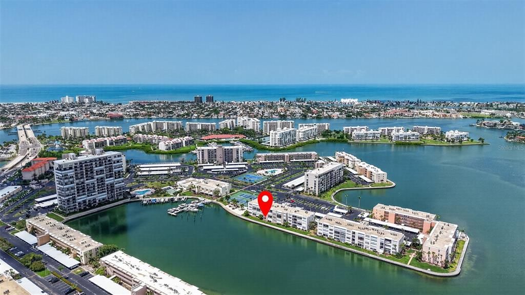 На продажу: $175,000 (1 спален, 1 ванн, 600 Квадратных фут)