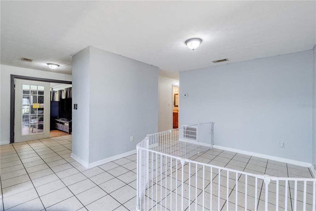 En Venta: $239,900 (3 camas, 2 baños, 1573 Pies cuadrados)
