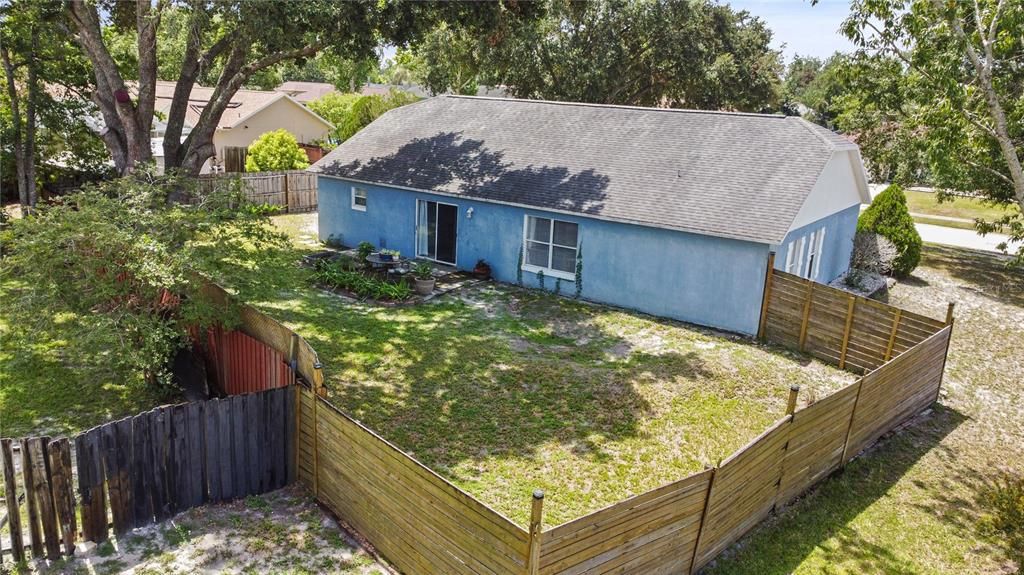 En Venta: $320,000 (3 camas, 2 baños, 1817 Pies cuadrados)