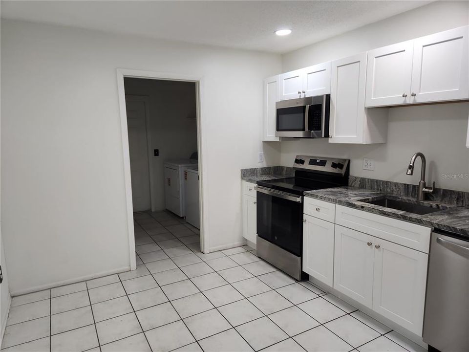 En Renta: $1,995 (3 camas, 2 baños, 972 Pies cuadrados)