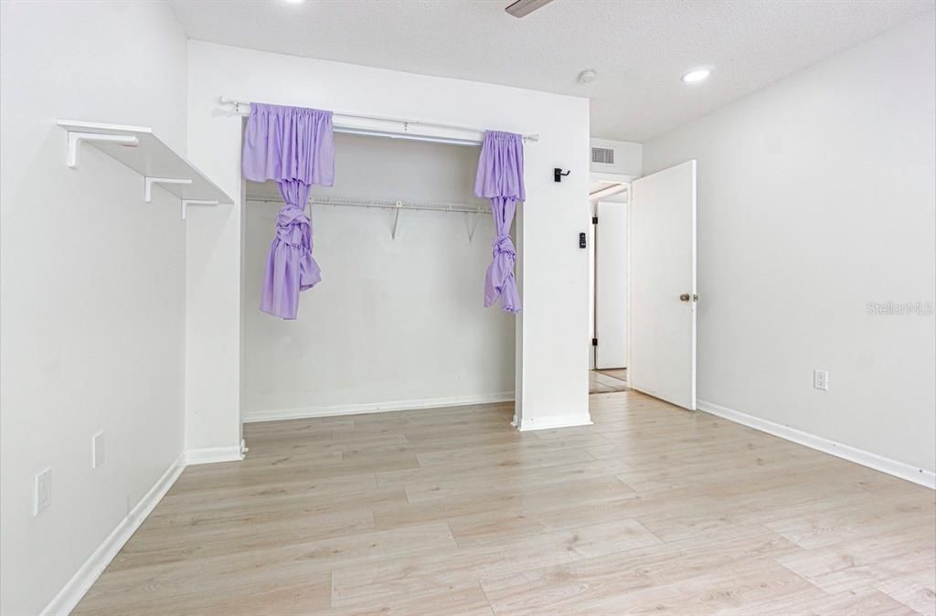 For Rent: $1,750 (2 beds, 2 baths, 1070 Square Feet)