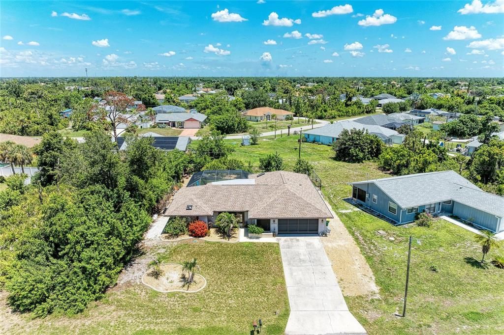 На продажу: $429,900 (3 спален, 2 ванн, 2015 Квадратных фут)