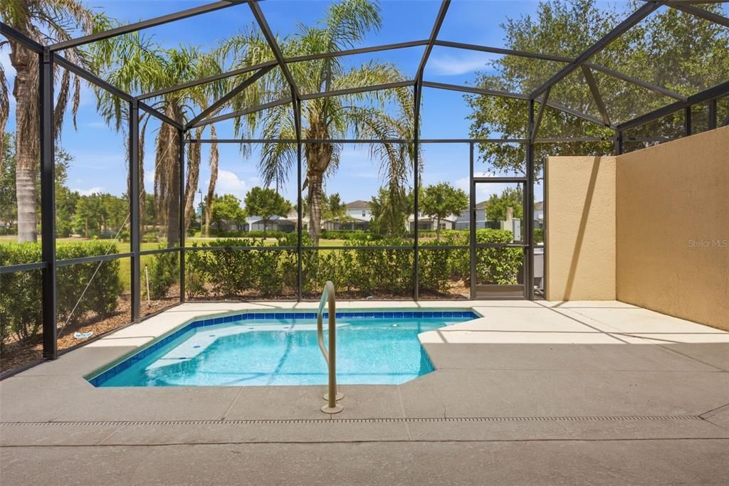 En Venta: $409,900 (5 camas, 5 baños, 2460 Pies cuadrados)
