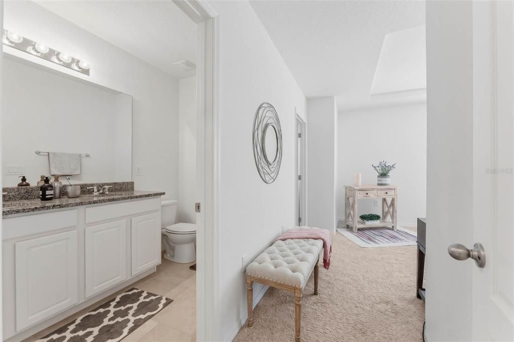 En Venta: $409,900 (5 camas, 5 baños, 2460 Pies cuadrados)