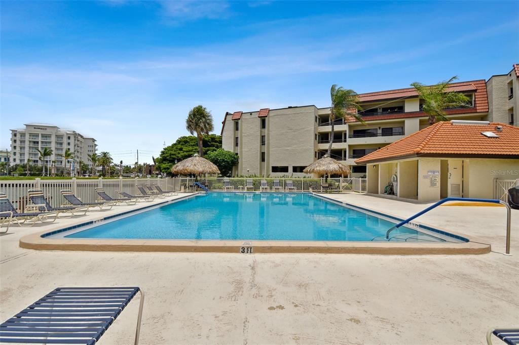 En Venta: $439,000 (2 camas, 2 baños, 1040 Pies cuadrados)