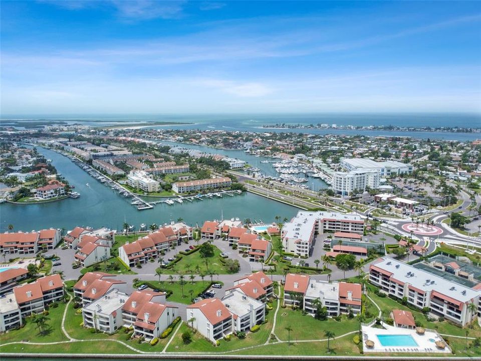 En Venta: $439,000 (2 camas, 2 baños, 1040 Pies cuadrados)