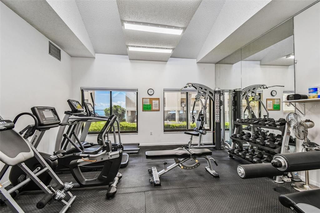 En Venta: $439,000 (2 camas, 2 baños, 1040 Pies cuadrados)