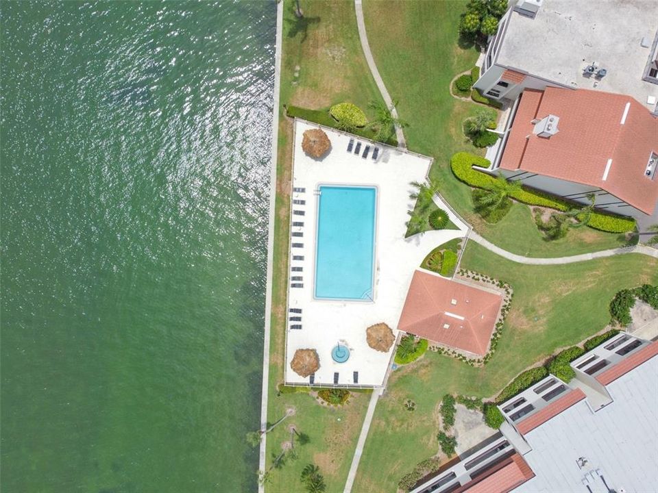 En Venta: $439,000 (2 camas, 2 baños, 1040 Pies cuadrados)