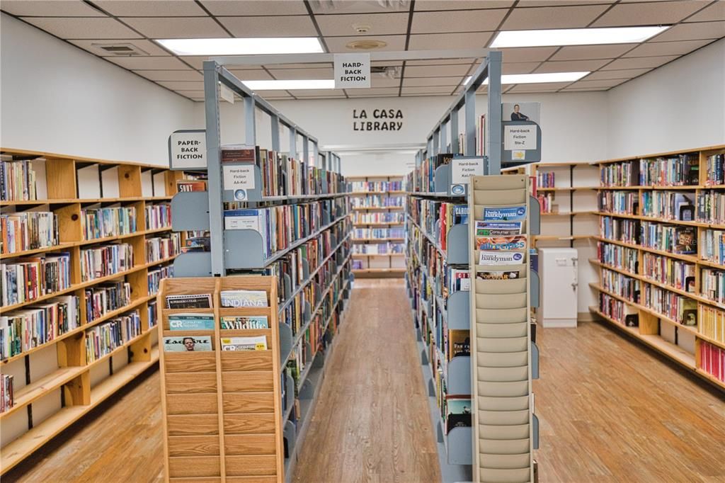 На продажу: $159,900 (2 спален, 2 ванн, 1572 Квадратных фут)