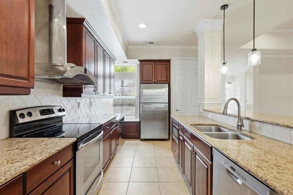 En Venta: $420,000 (2 camas, 2 baños, 2009 Pies cuadrados)