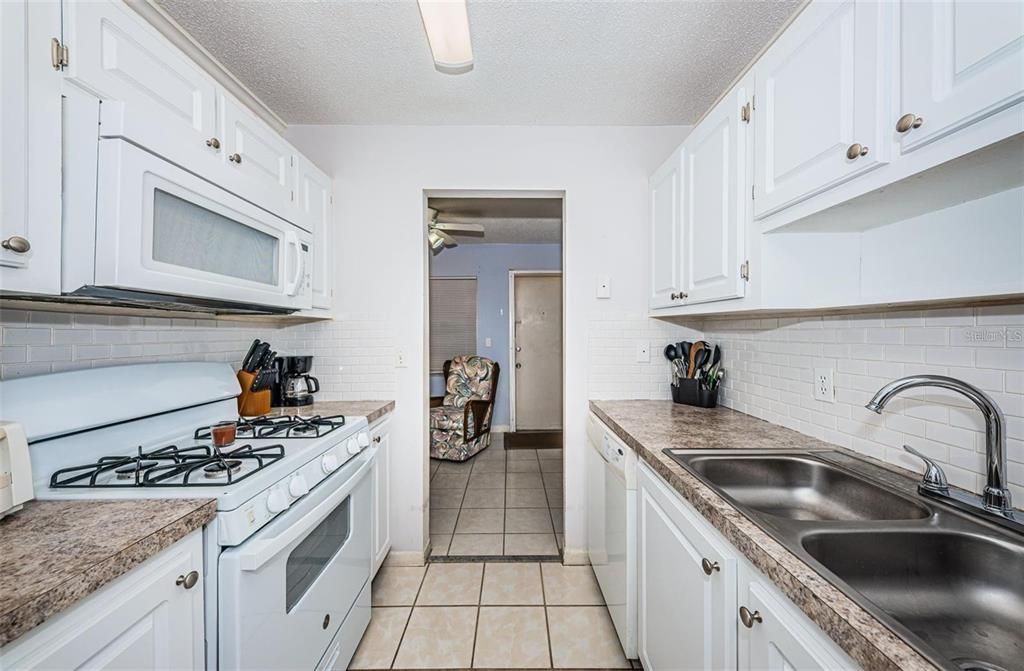 En Renta: $1,395 (1 camas, 1 baños, 745 Pies cuadrados)