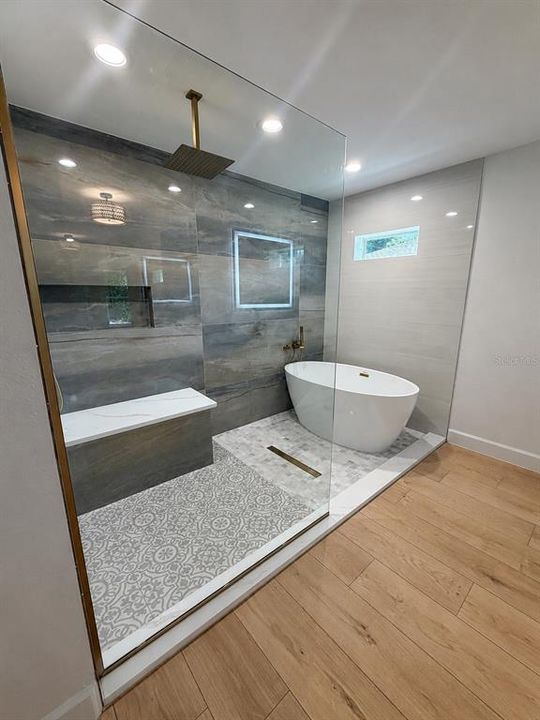 На продажу: $324,900 (4 спален, 2 ванн, 1863 Квадратных фут)