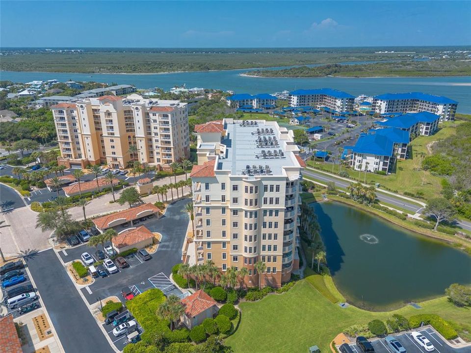 На продажу: $700,000 (2 спален, 2 ванн, 1450 Квадратных фут)