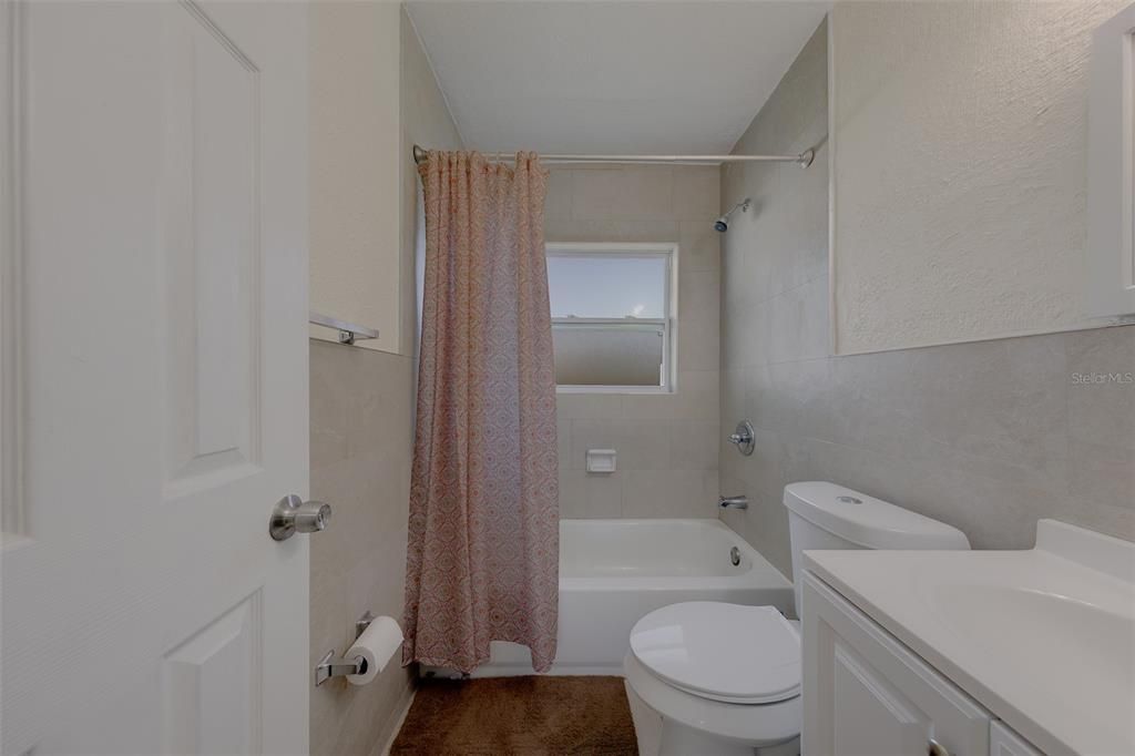 В аренду: $2,600 (3 спален, 2 ванн, 1484 Квадратных фут)