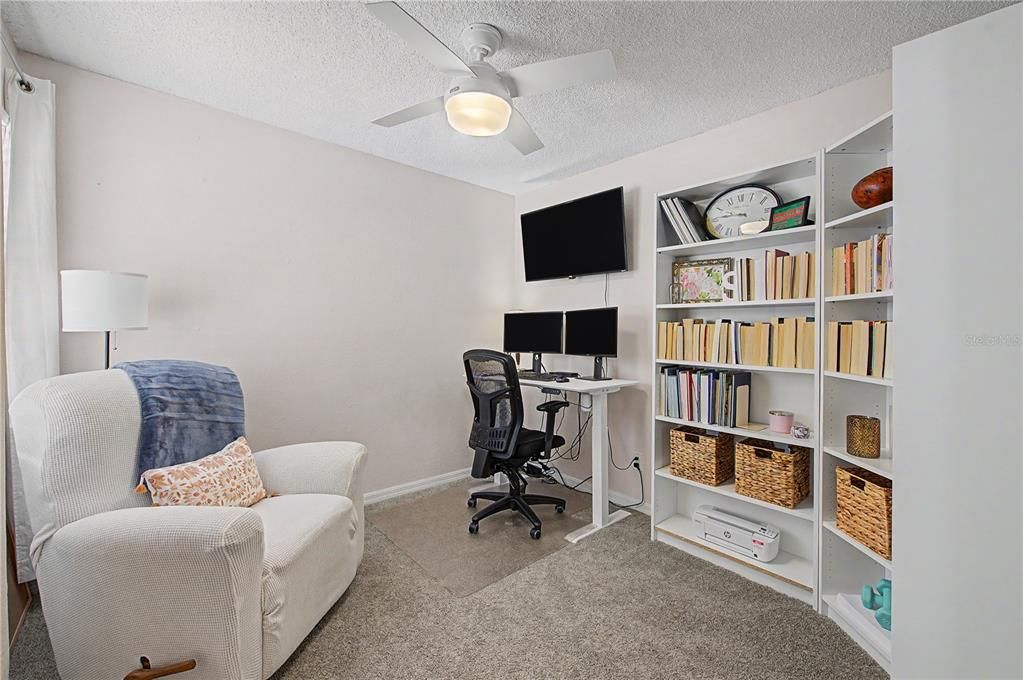 For Sale: $300,000 (3 beds, 2 baths, 1330 Square Feet)