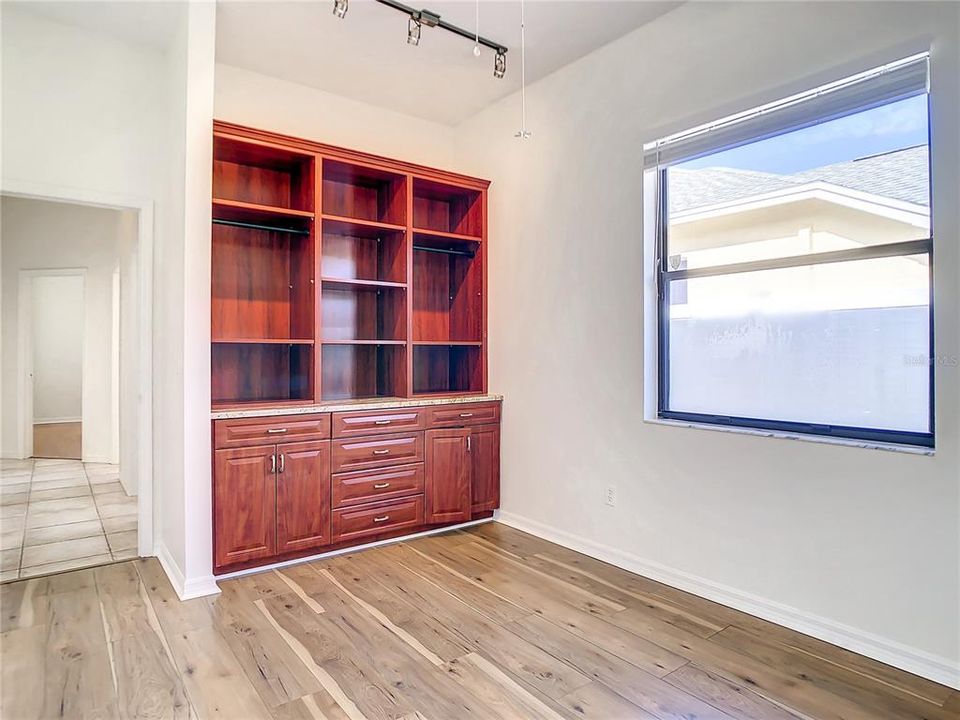 В аренду: $2,900 (3 спален, 2 ванн, 1730 Квадратных фут)