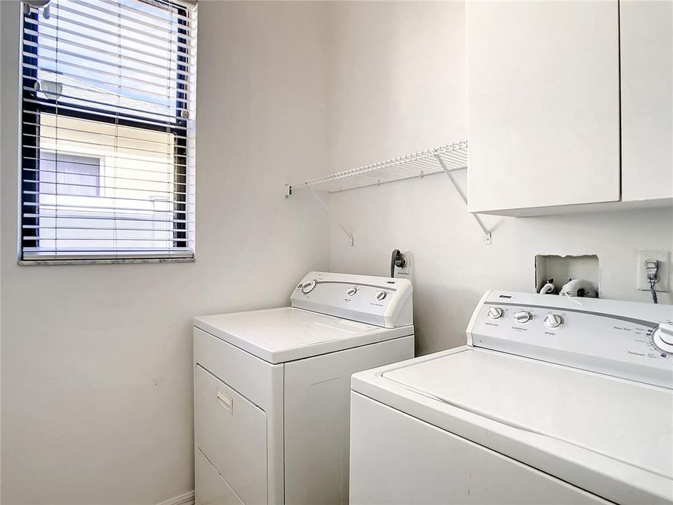 В аренду: $2,900 (3 спален, 2 ванн, 1730 Квадратных фут)