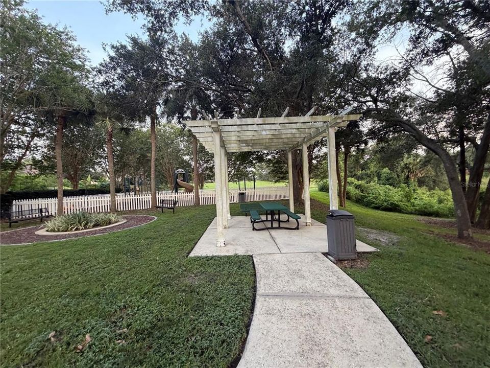 For Sale: $817,777 (4 beds, 2 baths, 2858 Square Feet)