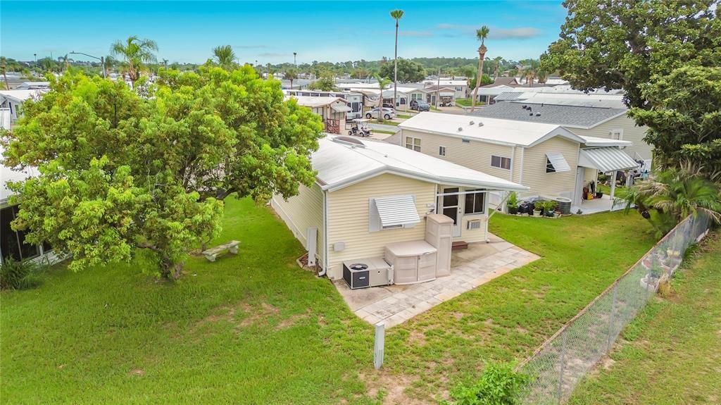 For Sale: $124,900 (1 beds, 1 baths, 659 Square Feet)