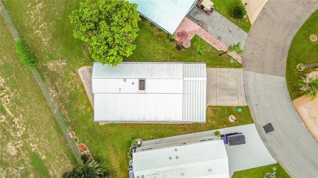 For Sale: $124,900 (1 beds, 1 baths, 659 Square Feet)