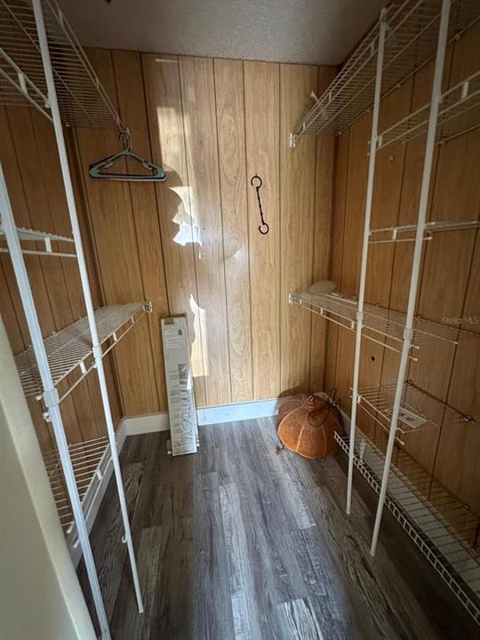 В аренду: $1,850 (3 спален, 2 ванн, 1619 Квадратных фут)