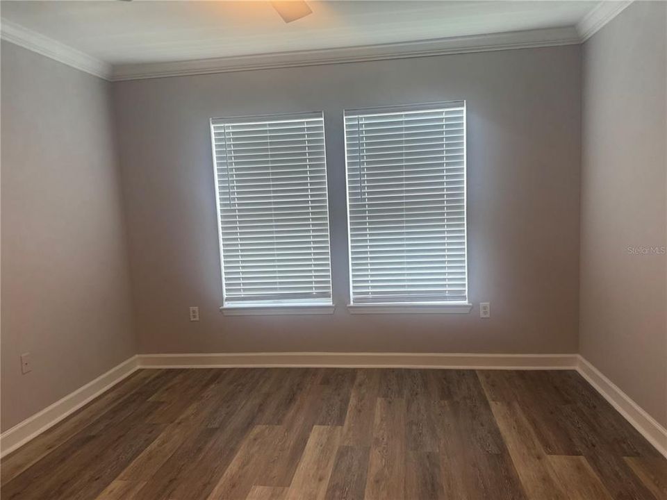 En Renta: $1,895 (3 camas, 2 baños, 1335 Pies cuadrados)